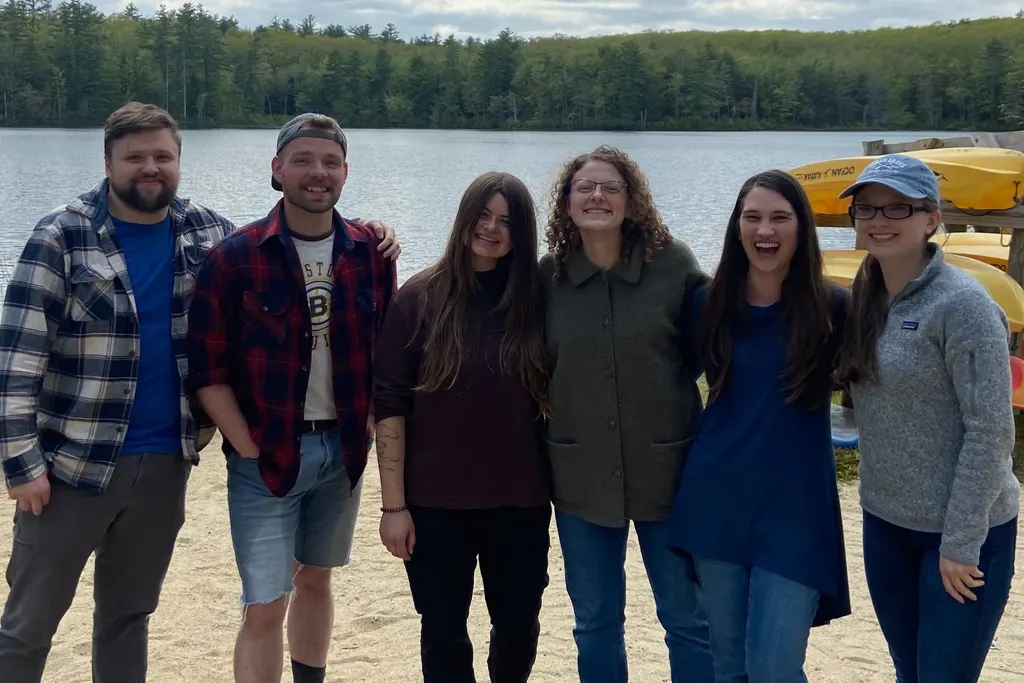 Riley and the other Servant Leaders enjoying the SL Retreat at Toah Nipi Retreat Center